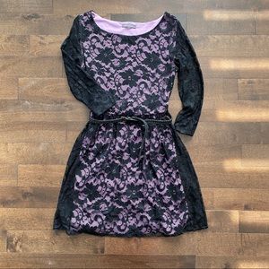 Suzy Shier lace dress